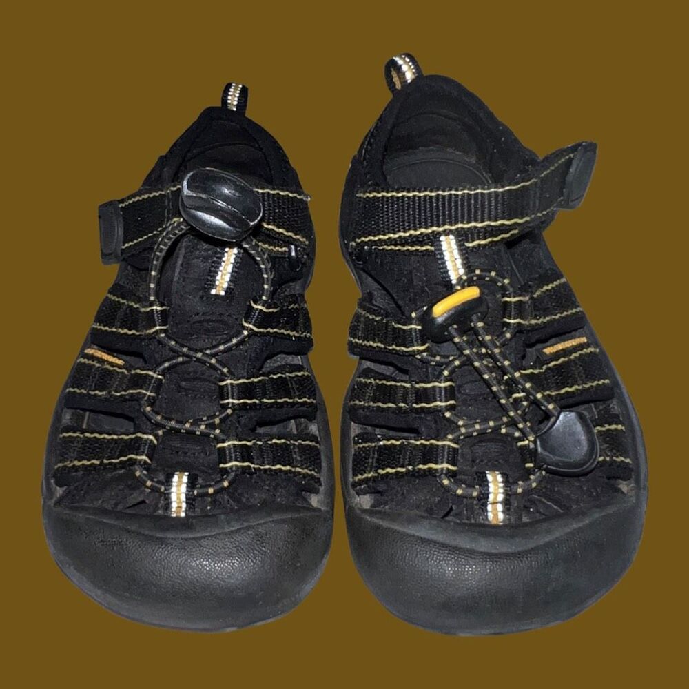 Keen Toddler Newport H2 Black/Bumble Bee Yellow Sandal Sneakers Size 10 - Picture 2 of 7